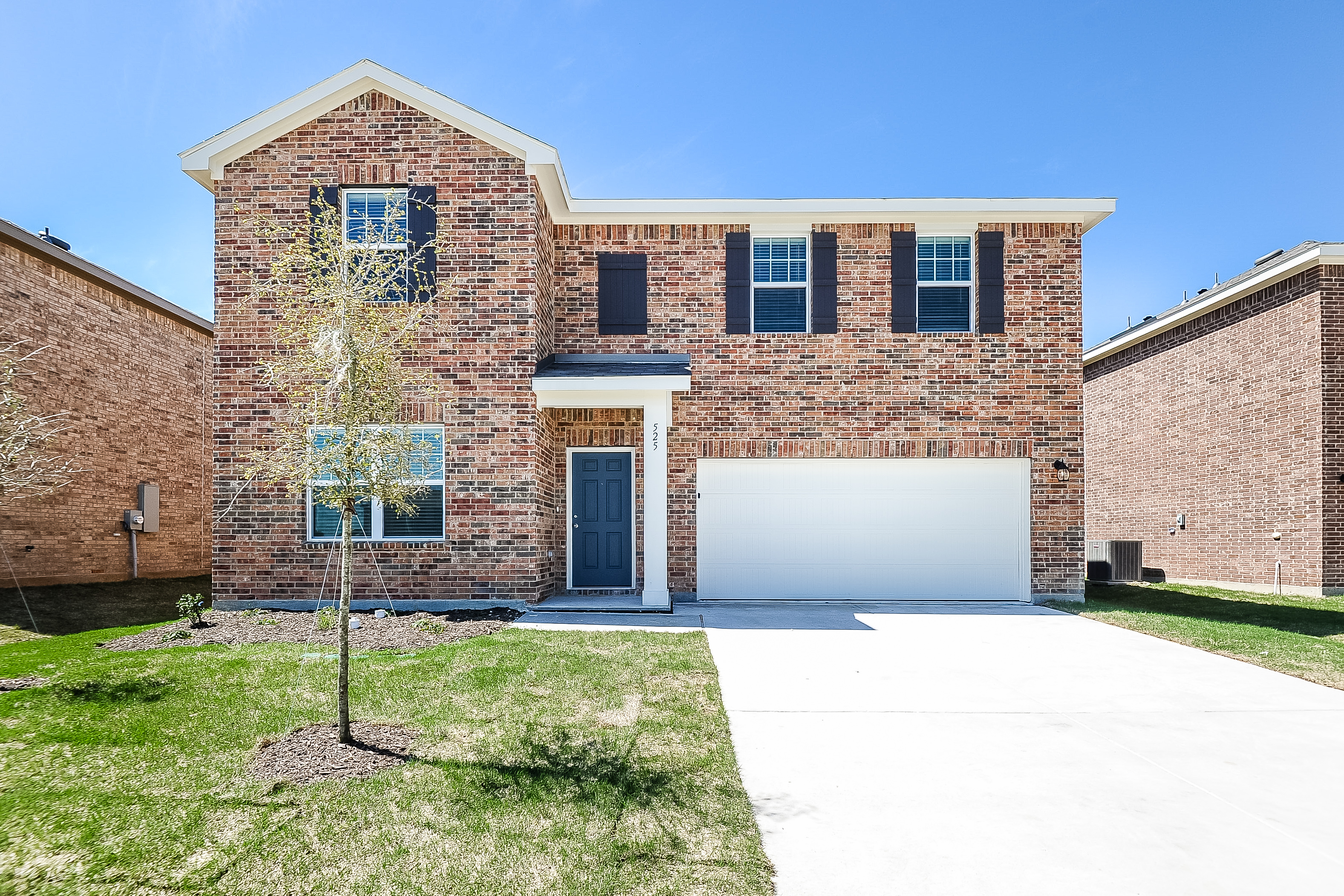 525 Canoe Way Crowley, TX 76036